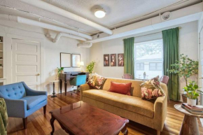 Historic 1Bdrm - Parking - Walk to Restaurants & Westport!